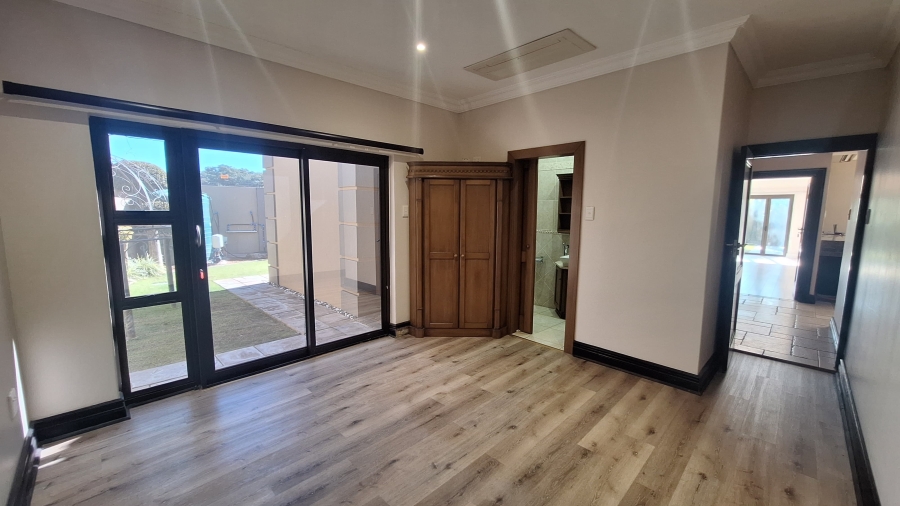 To Let 4 Bedroom Property for Rent in Jim Fouchepark Free State